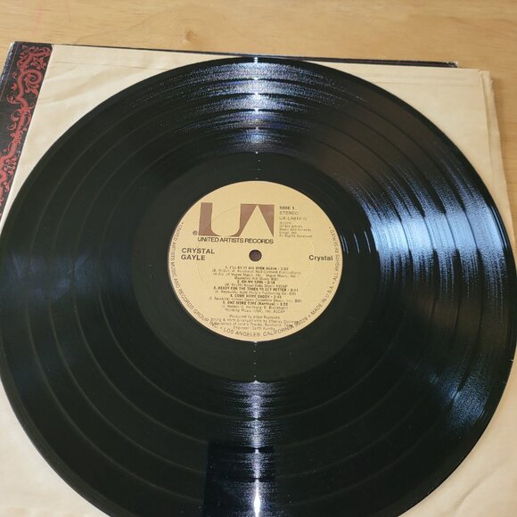 CRYSTAL GAYLE Crystal LP 1976 United Artists Records UA-LA614-G Country Pop LP6 - Picture 5 of 9